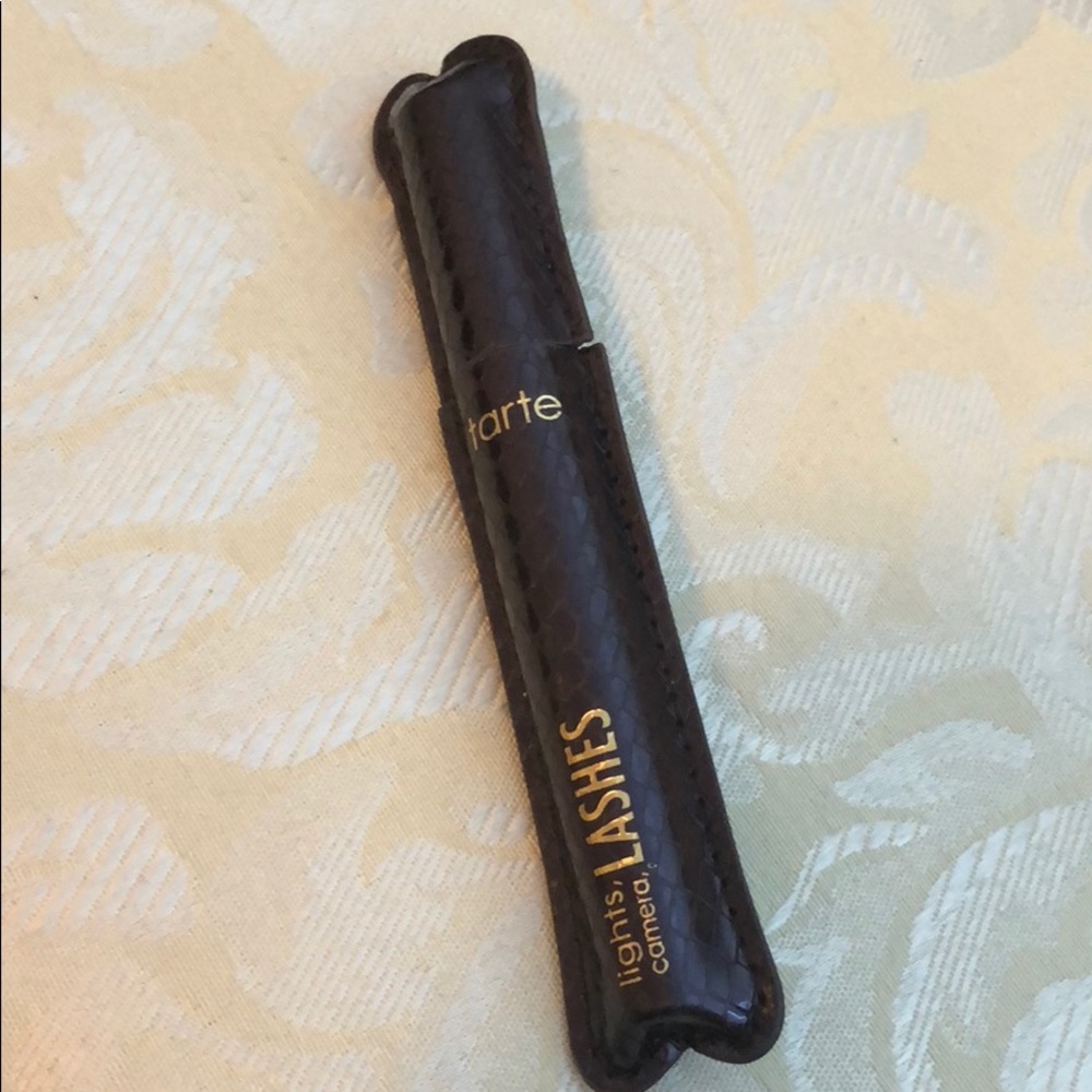 Tarte - Lights, Camera, Lashes (mascara)